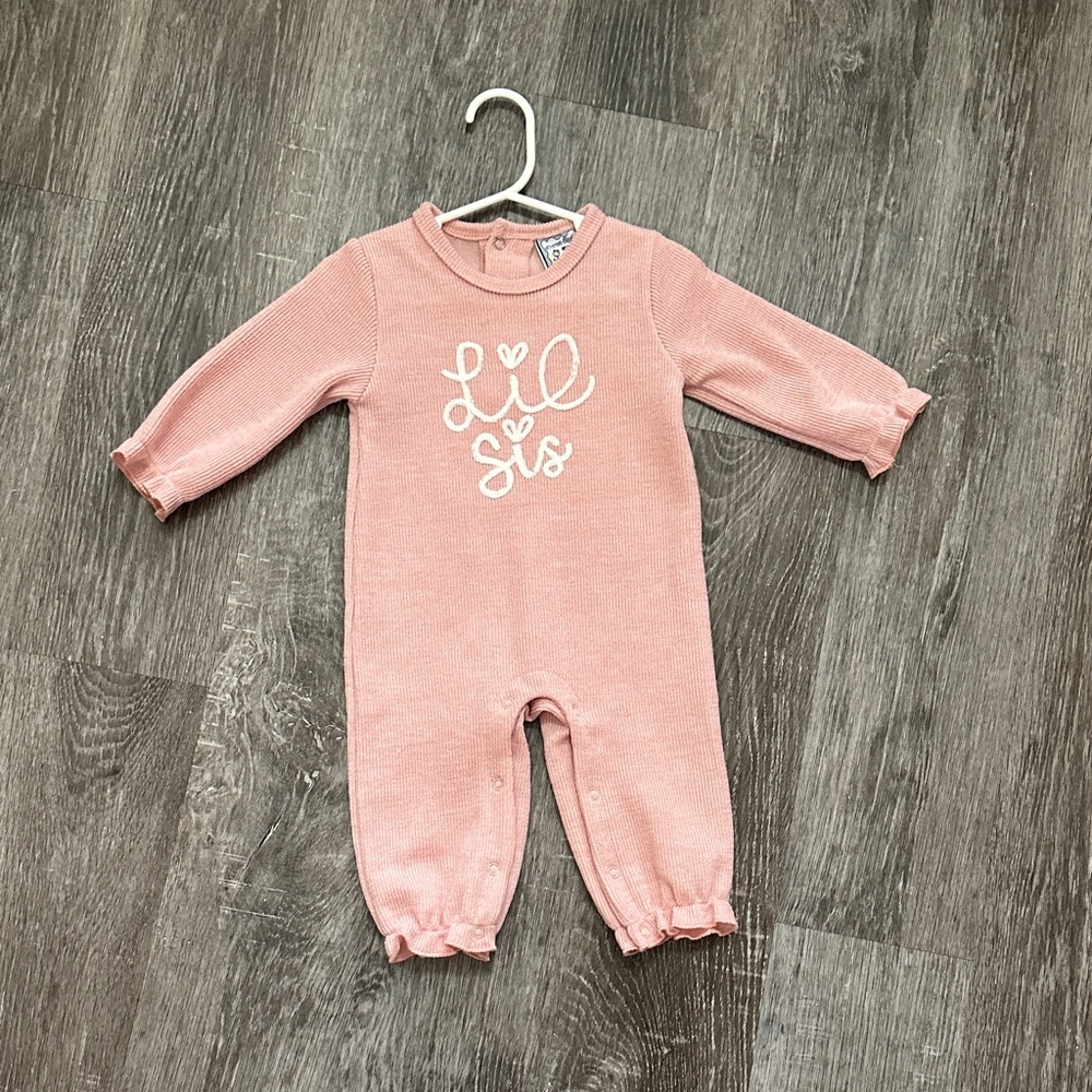Pink 'Lil Sis' romper